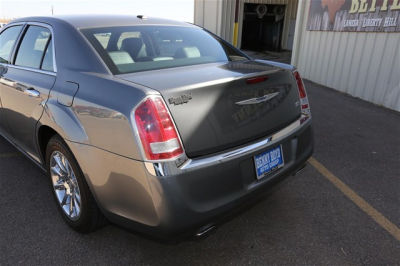 2012 Chrysler 300 Limited