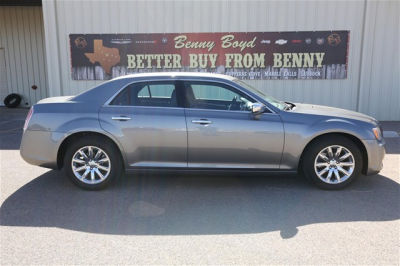 2012 Chrysler 300 Limited