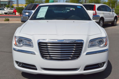 2012 Chrysler 300 Limited