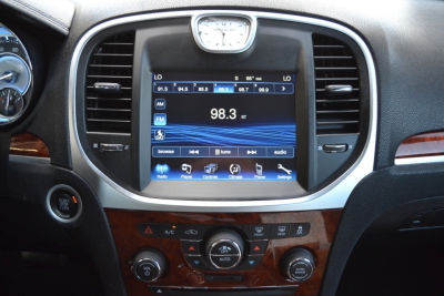 2012 Chrysler 300 Limited