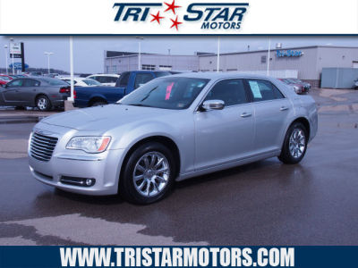 2012 Chrysler 300  Limited