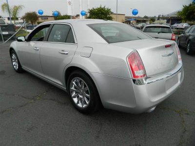 2012 Chrysler 300 Limited