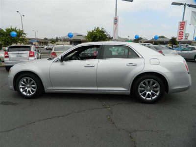 2012 Chrysler 300 Limited