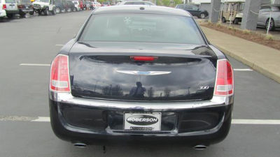2012 Chrysler 300 Limited