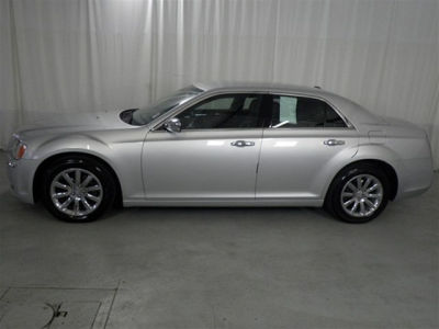2012 Chrysler 300 Limited
