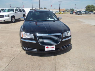 2012 Chrysler 300  Limited