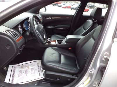 2012 Chrysler 300  Limited