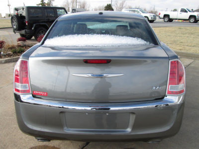 2012 Chrysler 300  Limited