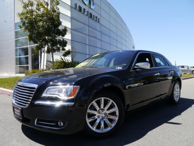 2012 Chrysler 300  Limited