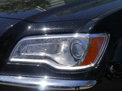 2012 Chrysler 300 Limited