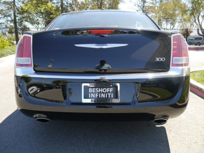 2012 Chrysler 300 Limited