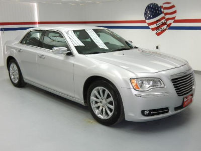 2012 Chrysler 300  Limited
