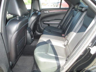 2012 Chrysler 300 Limited