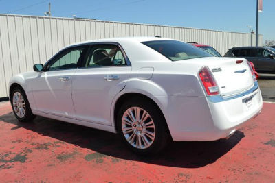 2012 Chrysler 300 Limited