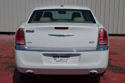 2012 Chrysler 300 Limited