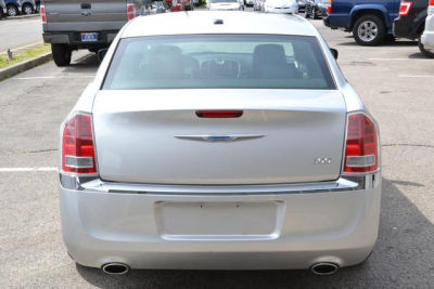 2012 Chrysler 300 Limited