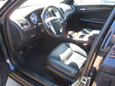 2012 Chrysler 300  Limited