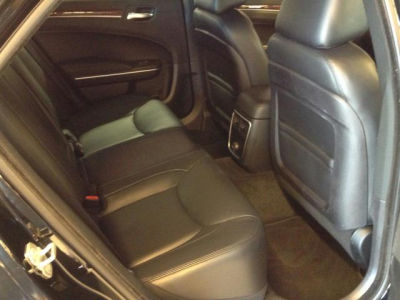 2012 Chrysler 300 Limited