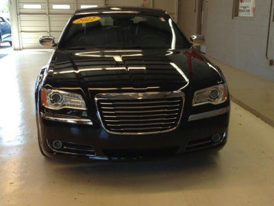 2012 Chrysler 300 Limited