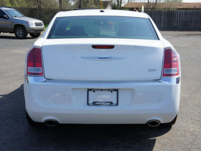 2012 Chrysler 300  Limited