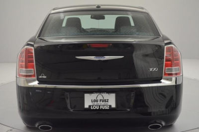 2012 Chrysler 300  Limited