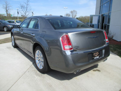 2011 Chrysler 300  Limited