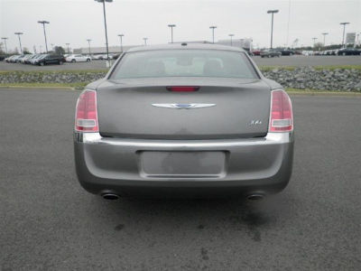 2012 Chrysler 300  Limited
