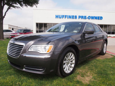 2013 Chrysler 300  Base