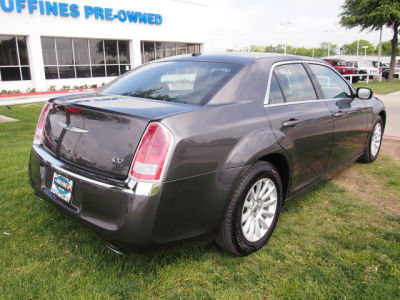 2013 Chrysler 300  Base