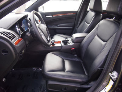 2013 Chrysler 300  Base