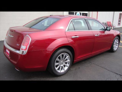 2012 Chrysler 300  Limited