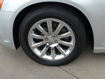 2012 Chrysler 300  Limited