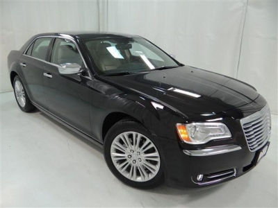 2012 Chrysler 300  Limited