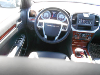 2012 Chrysler 300  Limited