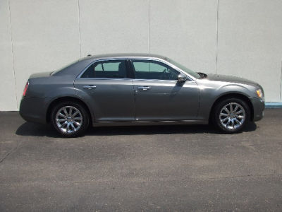 2011 Chrysler 300  Limited