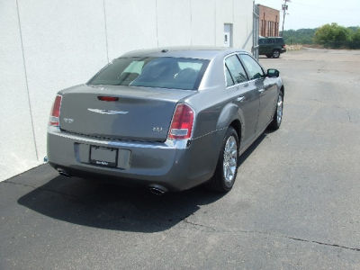 2011 Chrysler 300  Limited