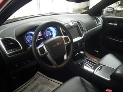 2011 Chrysler 300  Limited