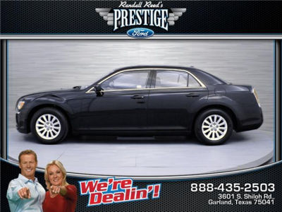 2013 Chrysler 300  Base