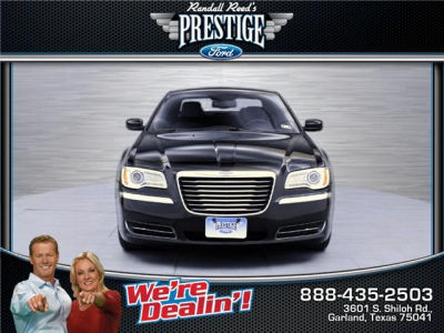 2013 Chrysler 300  Base