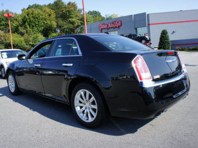2012 Chrysler 300  Limited