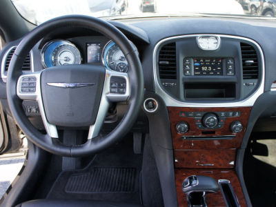 2012 Chrysler 300  Limited