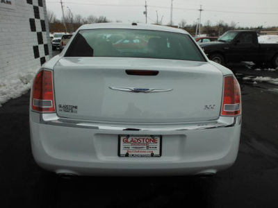 2012 Chrysler 300 Limited