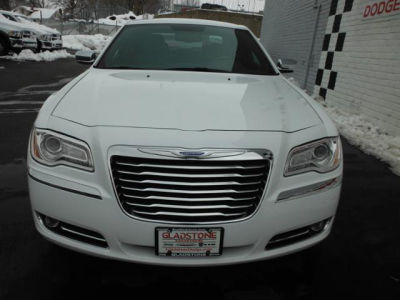 2012 Chrysler 300 Limited