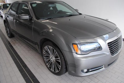 2012 Chrysler 300 S V6