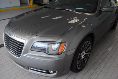 2012 Chrysler 300 S V6