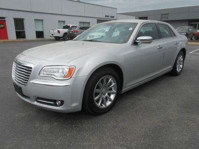 2012 Chrysler 300  Limited