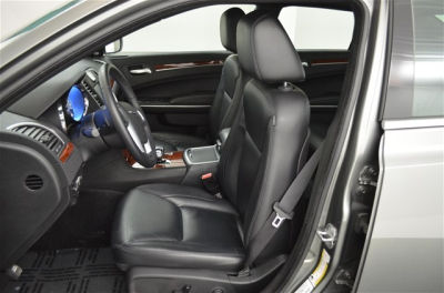 2012 Chrysler 300 Limited