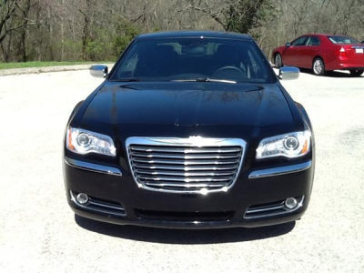 2012 Chrysler 300 Limited