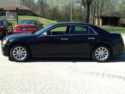 2012 Chrysler 300 Limited