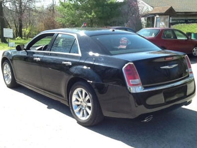 2012 Chrysler 300 Limited
